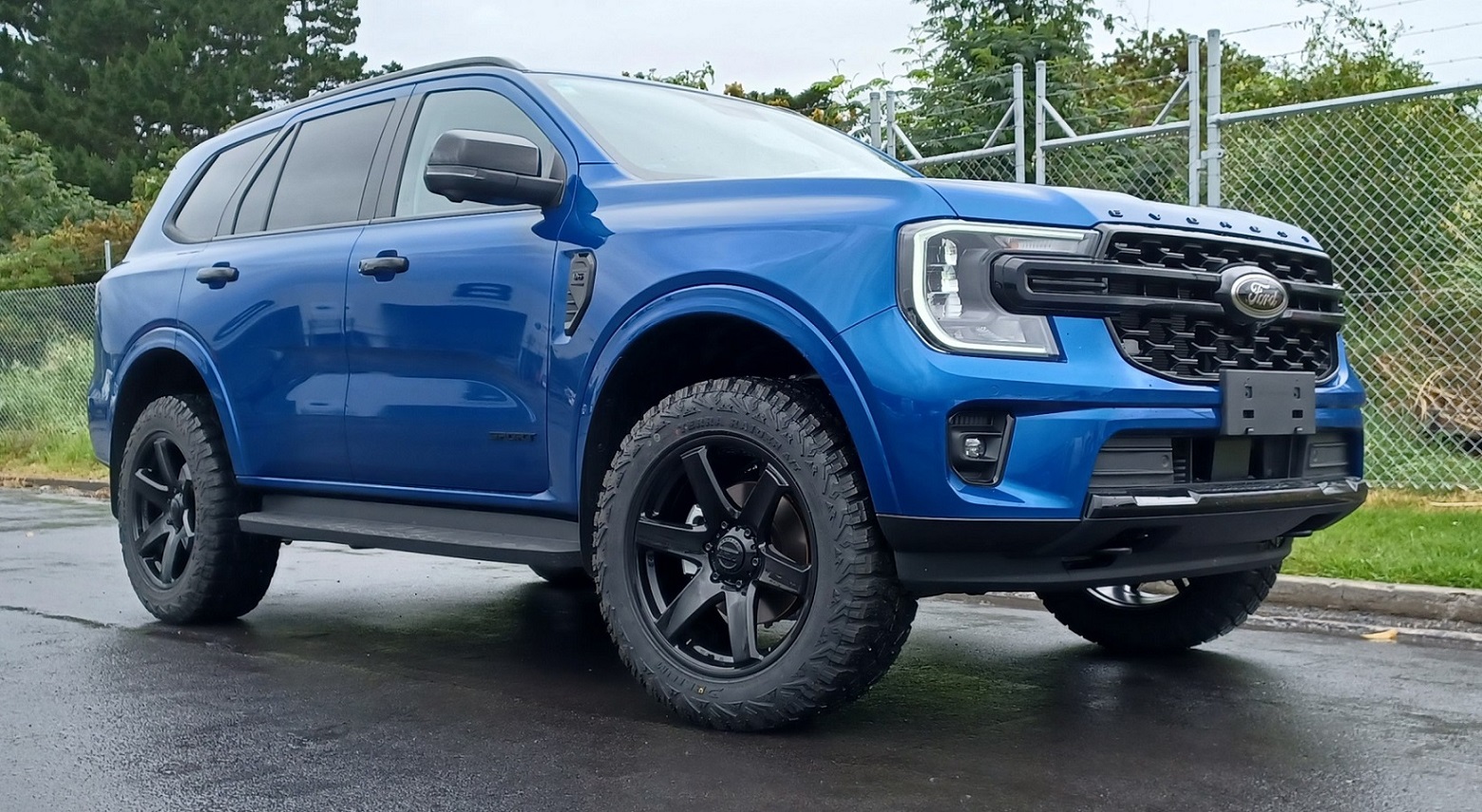 Ford Everest (2022) on BGW Beast w/ Delium A/T-X