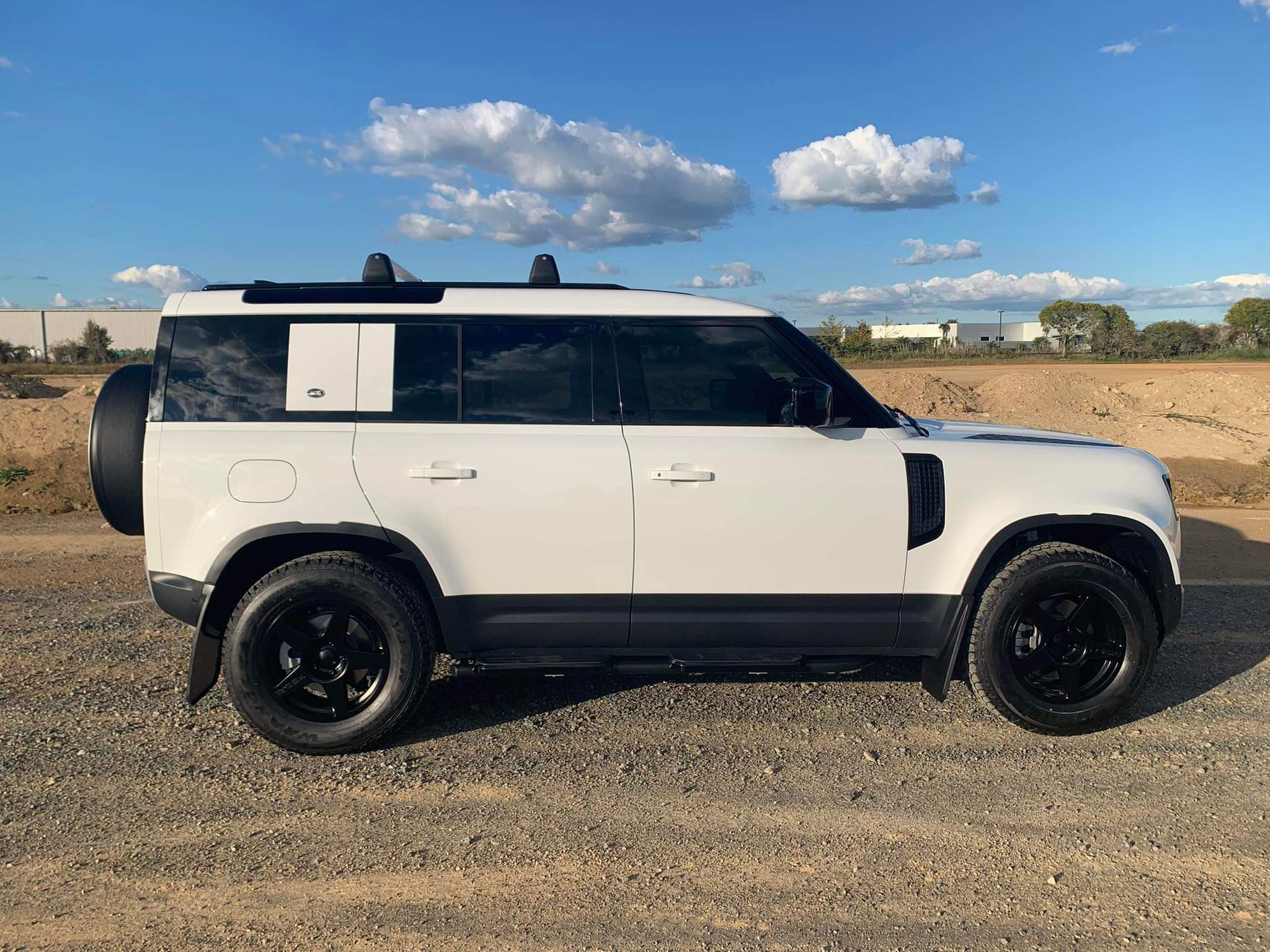 Land Rover Defender (2022) on 18" BGW R5