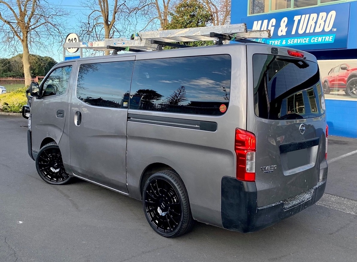 Nissan NV350 Caravan (2014) on BGW Transporter