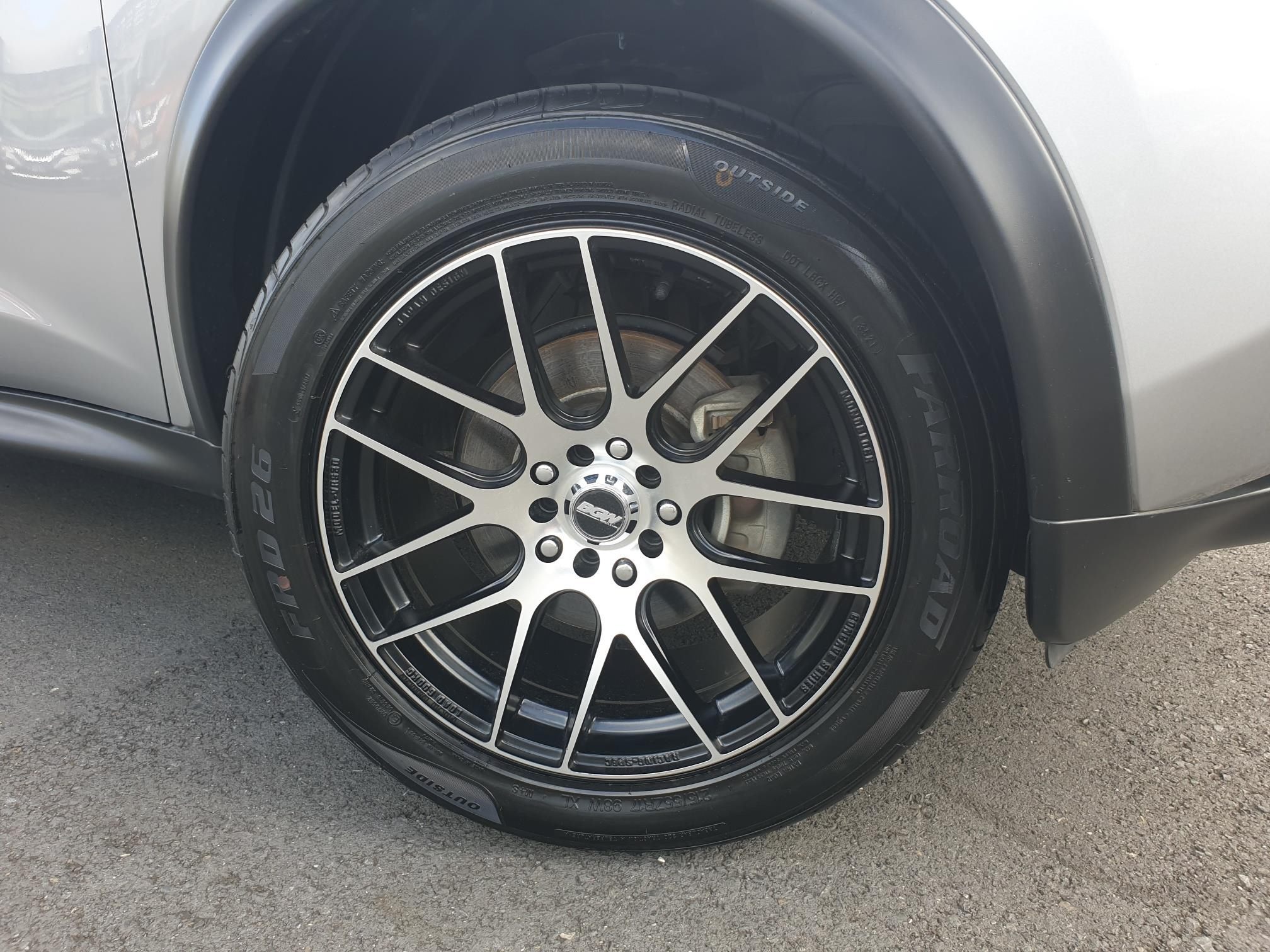 Nissan Juke (2011) on 17" BGW JD-M
