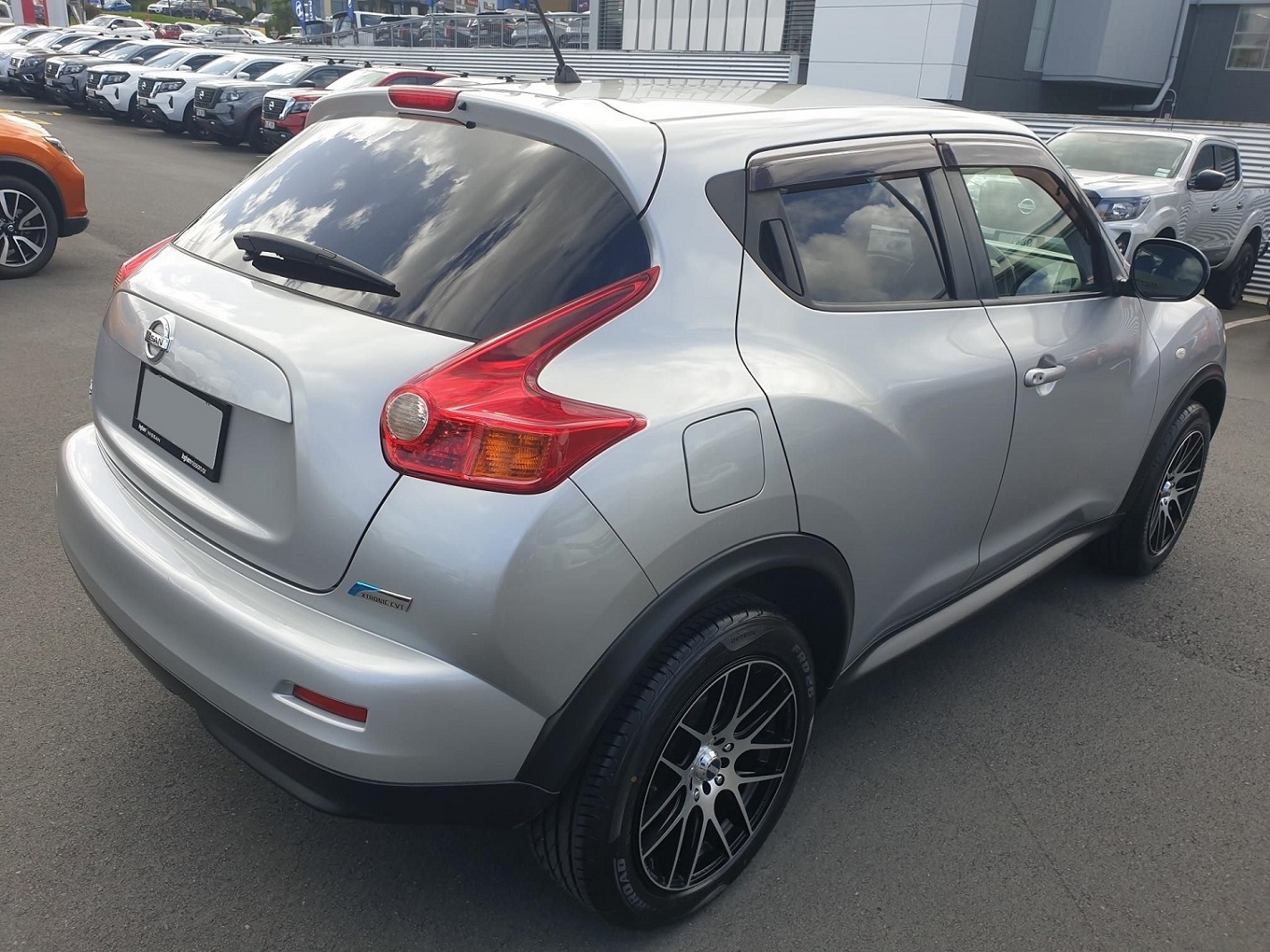 Nissan Juke (2011) on 17" BGW JD-M
