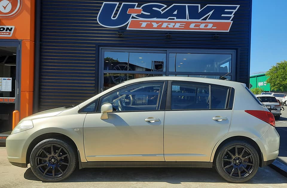 Nissan Tiida (2007) on BGW Ratchet