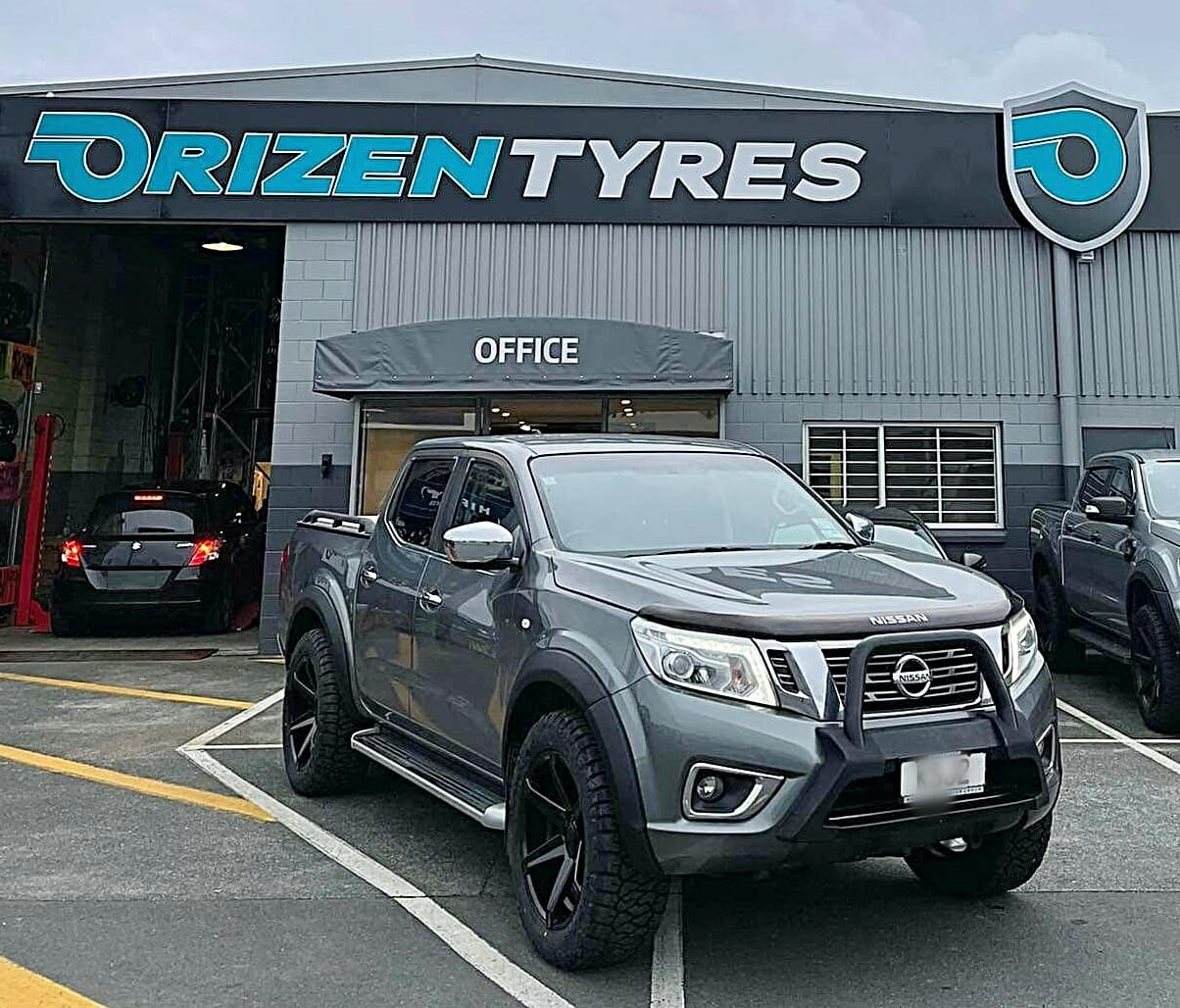 Nissan Navara on 20X9.5" Covert RV2