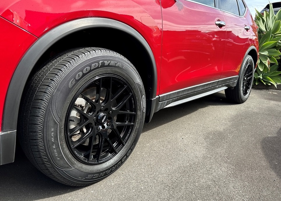 Nissan X-Trail (2019) on 17" BGW JD-M