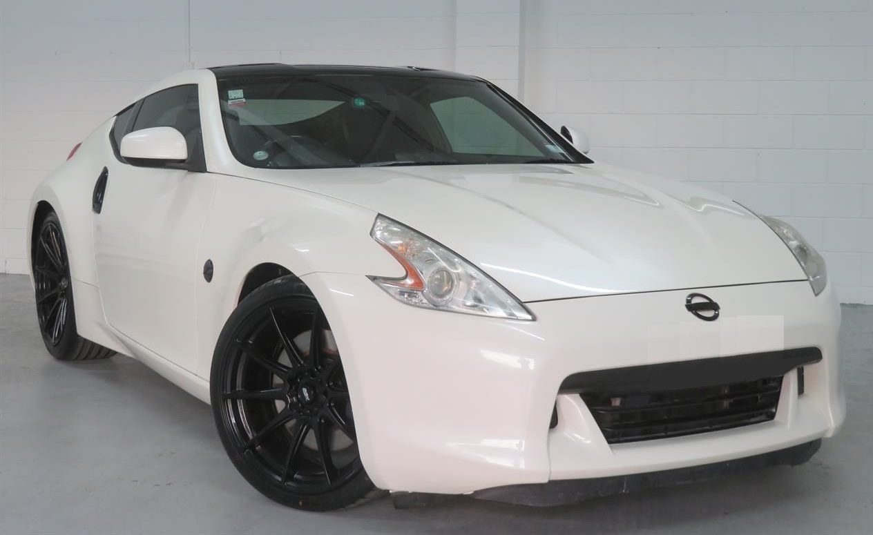 Nissan 370z on 20" BGW Circuit