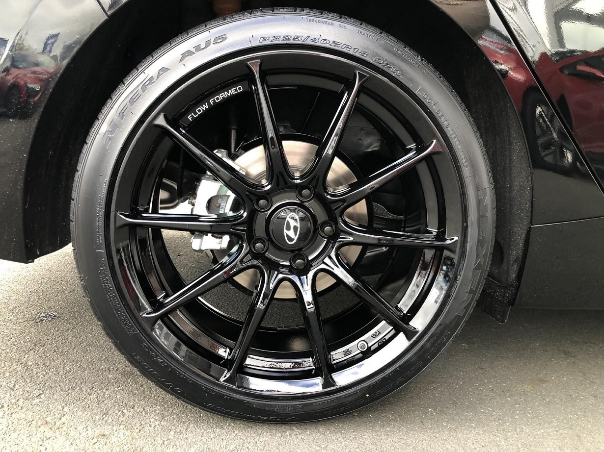 Hyundai IONIQ (2022) on 18" BGW Hampton