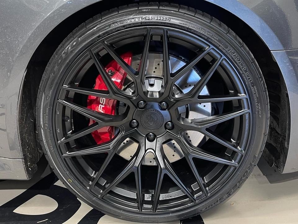 Audi RS4 (2018) on Covert CV1
