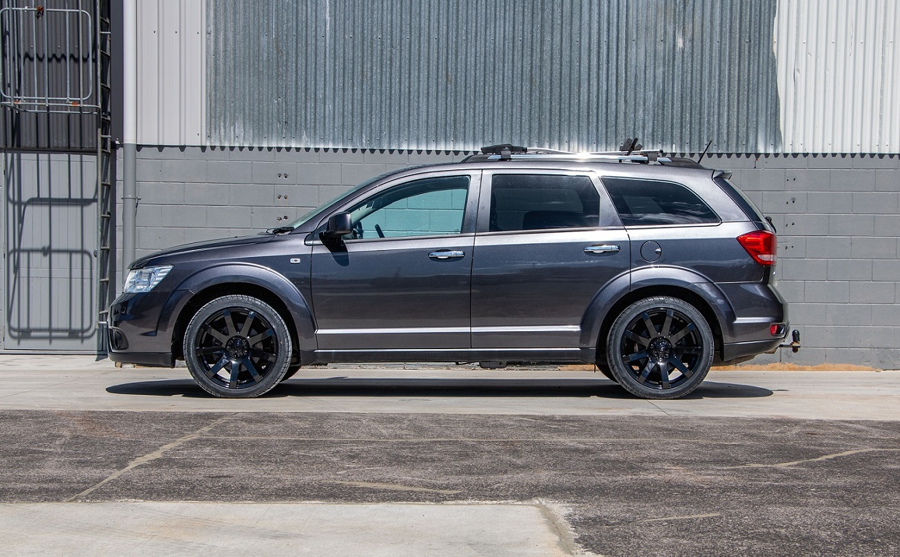 Dodge Journey on Covert RV3