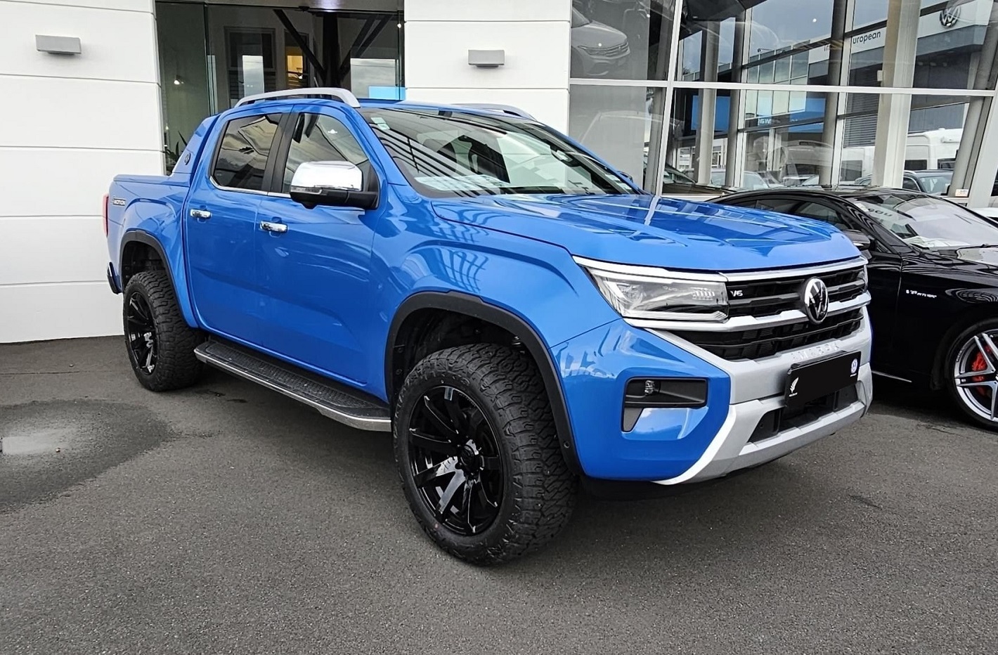 VW Amarok on Covert RV3