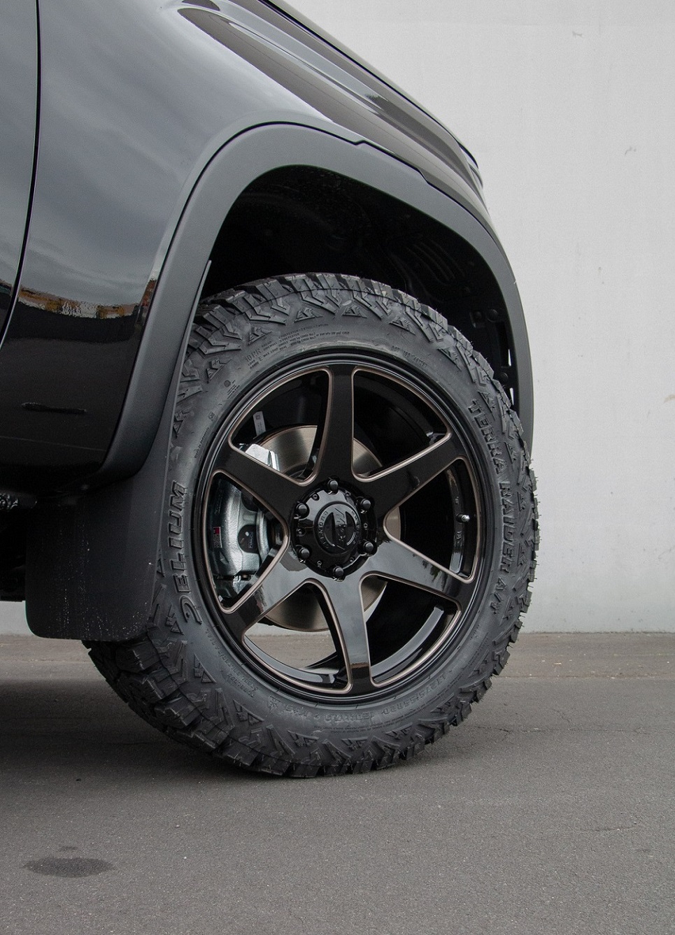 VW Amarok on BGW Cartel