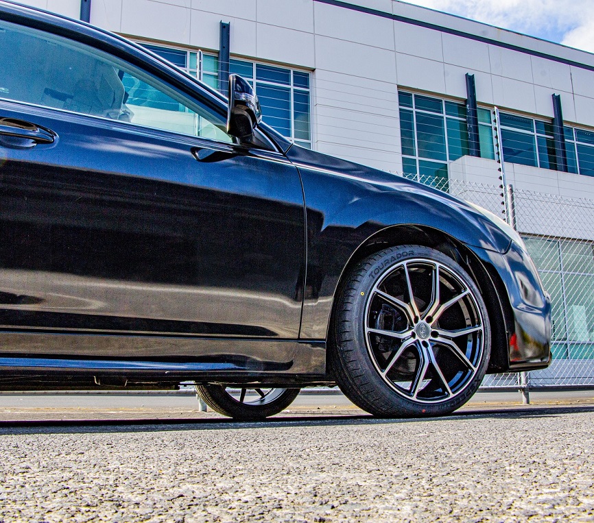 Subaru Legacy on BGW Compton