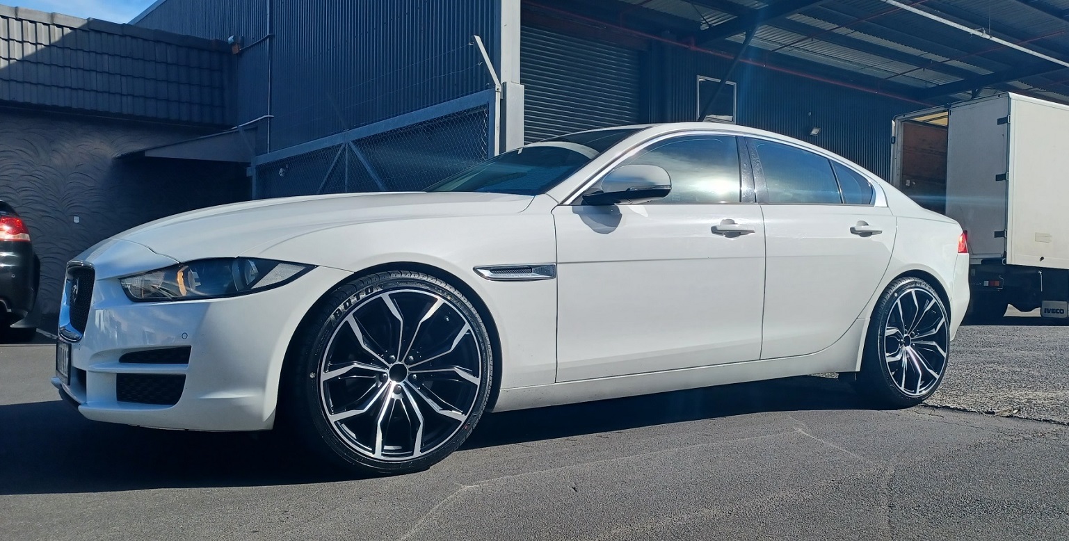 Jaguar XE on BGW Black Widow
