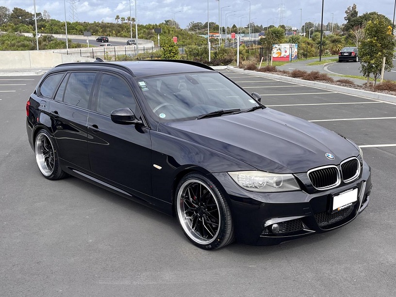 BMW 3 Series (2012) on Covert CV7